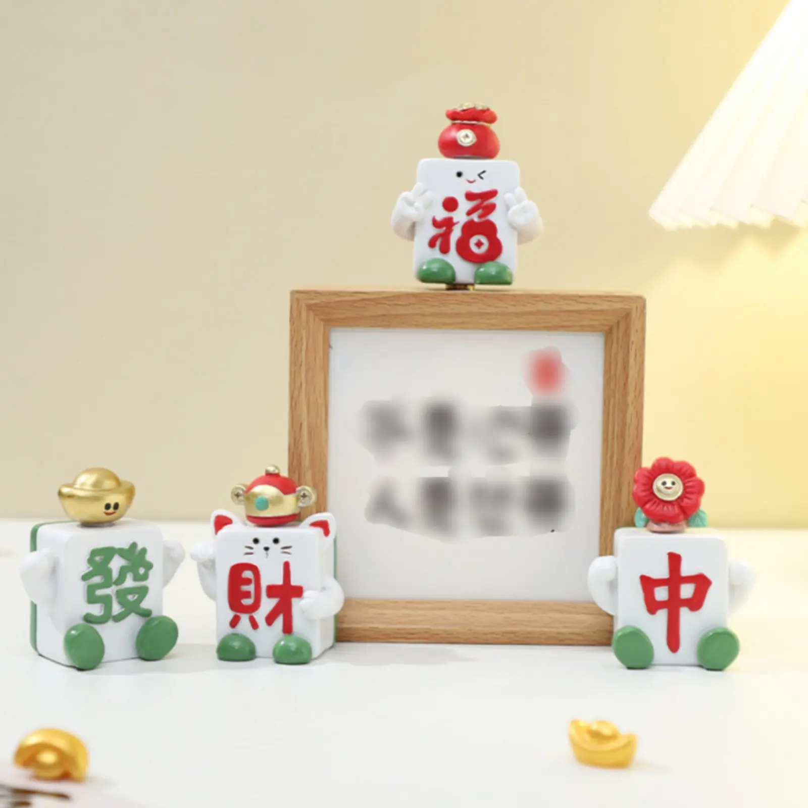 

Вращающаяся фигурка-маджонг: креативный подарок, талисман удачи, кукла-бобблхед для приборной панели автомобиля