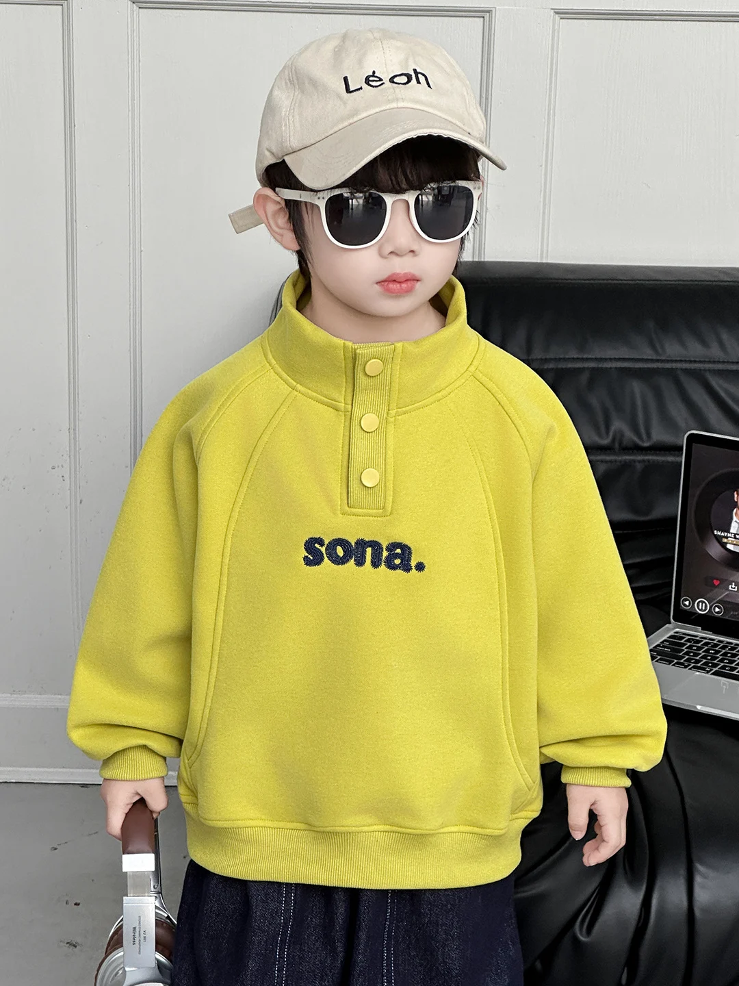 

Boys' Spring Faionable Sweatirt Casual All-Match Overhead irt Boy's Haome Base Layer irt Breathable Antibacterial ...