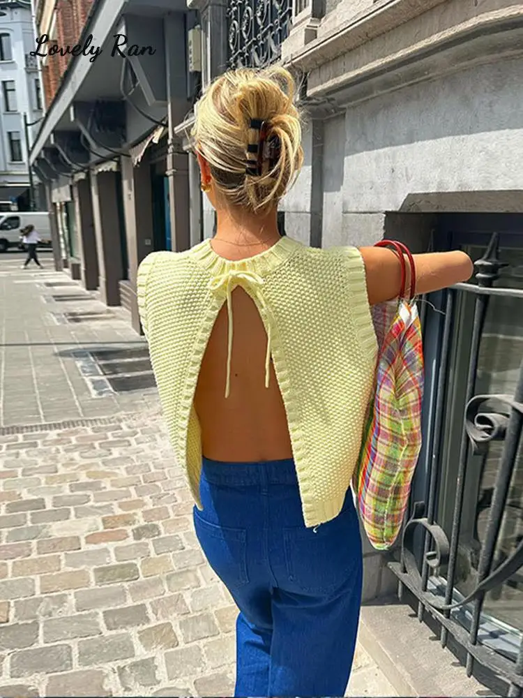 

Fashion Yellow Lace Up Women Sweater Autumn Sleeveless Backless O-neck Sexy Female Sweaters 2024 Lazy All-match Lady Clothes