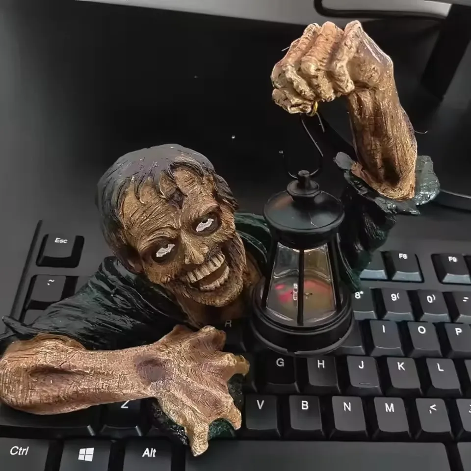 Halloween Zombie Lantern Resin Crafts Horror Atmosphere Decor Sculpture Indoor Outdoor Courtyard Bar Haunted House Decor Prop