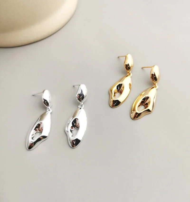 N 925 Silver French Minimalist Wind Plastic Silver Abstract Design Geometric Earrings Femininity Earrings