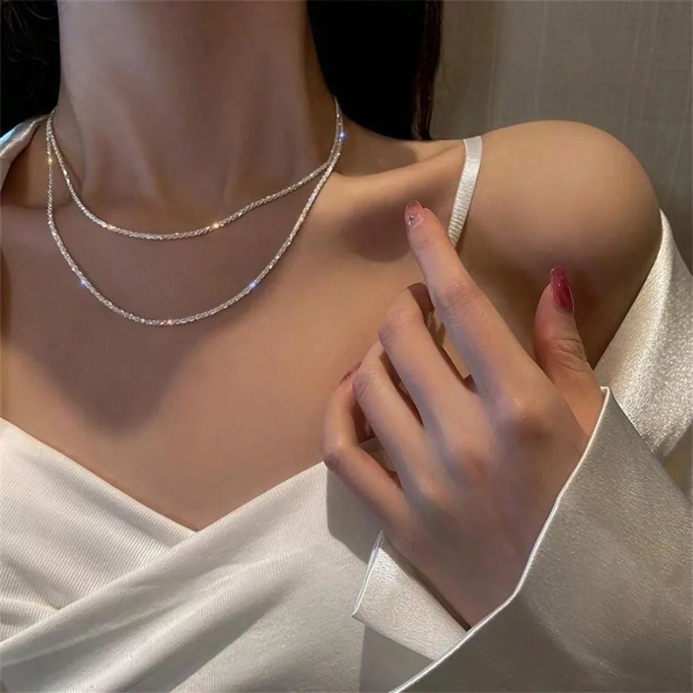 Two Women's Clavicl…