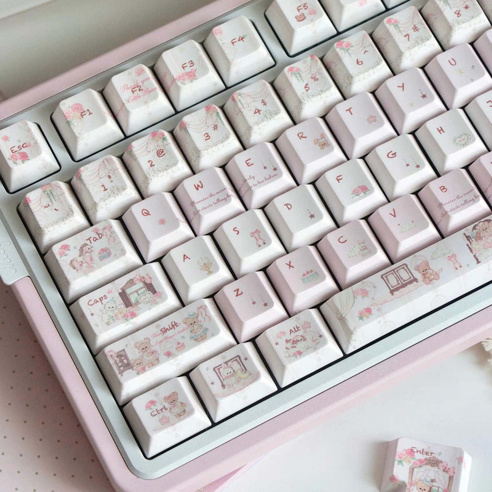 MAIMOOO Doll Party Keycap Cherry Profile Cute Flower Bear PBT Thermal Sublimation Custom Pink Keycaps for Mechanical Keyboard