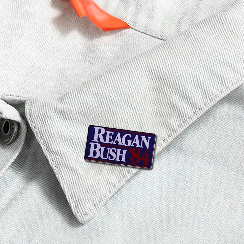 ريغان بوش 84 شارة دبابيس