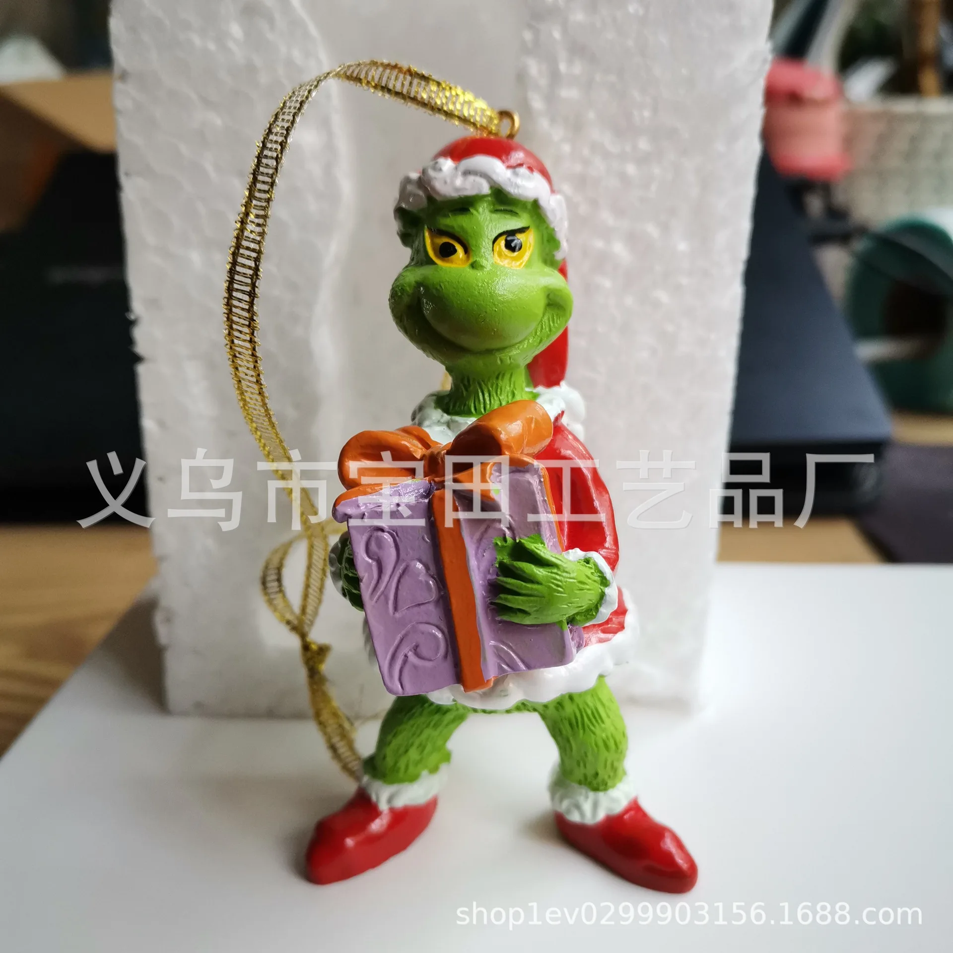 New Hot Selling Christmas Tree Hanging Pendants Grinch Ornaments Acrylic Funny 3D version Green Hair Monster Christmas TreeDecor