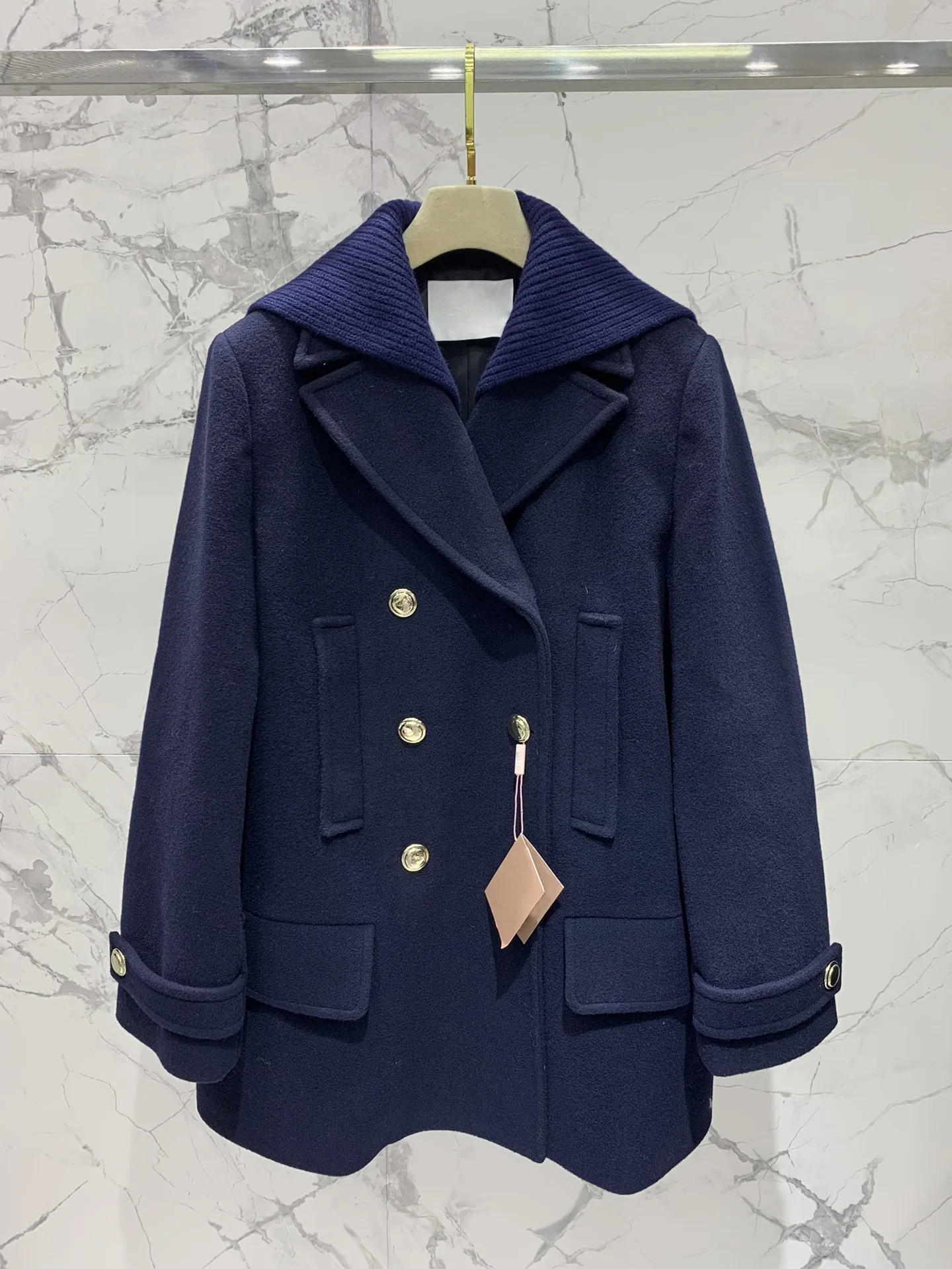 

Ladies shawl cashmere coat autumn and winter new style