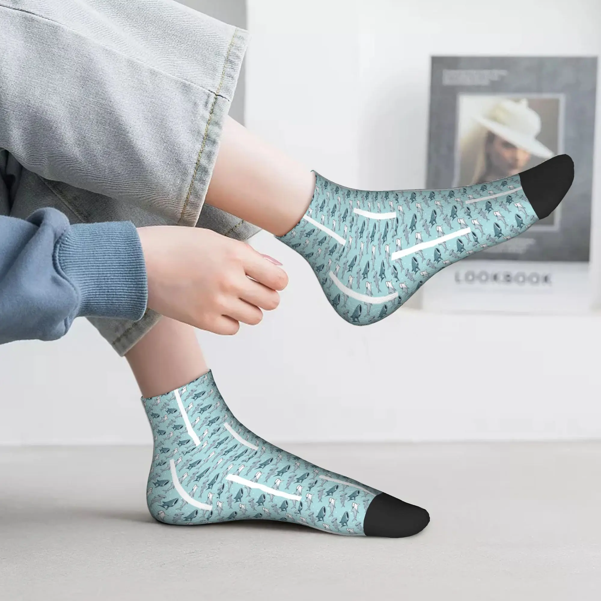 

Всесезонные носки с рисунком акулы, Harajuku, впитывающие пот, спортивные носки средней длины, мягкие повседневные чулки для мужчин и женщин, рождественские