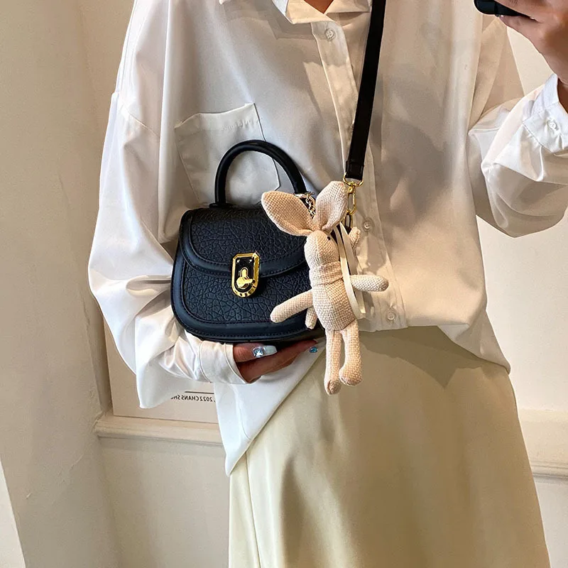 

2025 Spring - Summer Debut: Women's Fashionable and Practical Texture Messenger Small Bag. Portable Saddle - Style Shoulder Bag