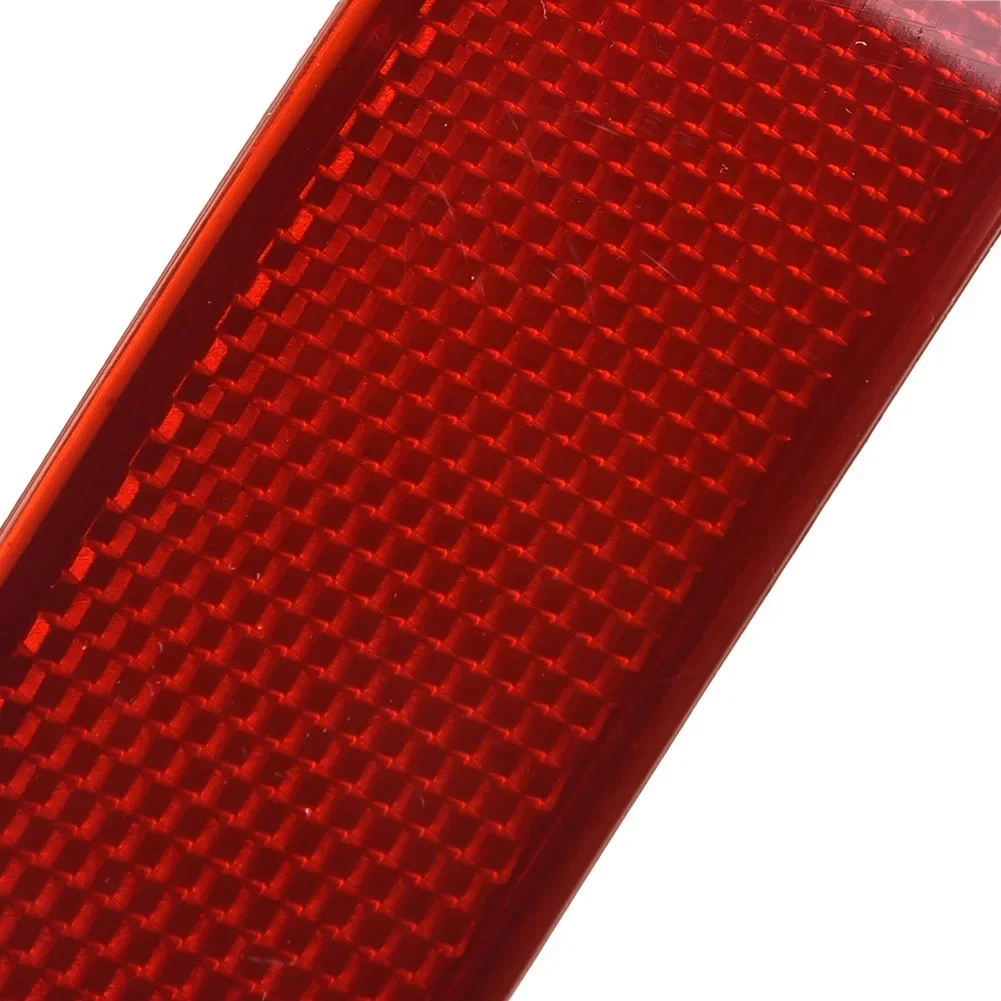

2pcs Reflective Sticker Car Exterior Parts Anti-collision Car Sticker High Quality Rear Sticker Reflective Strips