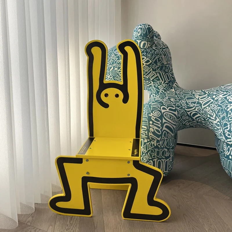 

Spot creative humanoid low stool, Nordic solid wood children's chair, backrest chair, home shoe changing stool, Art Deco stool