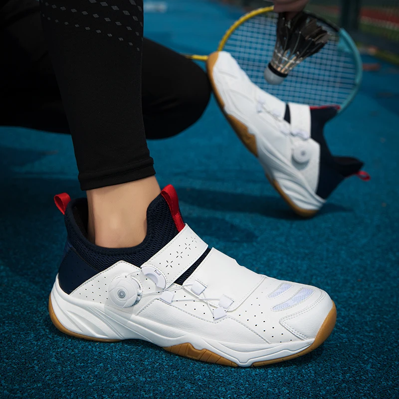 2023 New Universal Professional Badminton Shoes Light Tennis Shoes Large 36-46 Comfortable Anti-slip Volleyball Sneakers Men