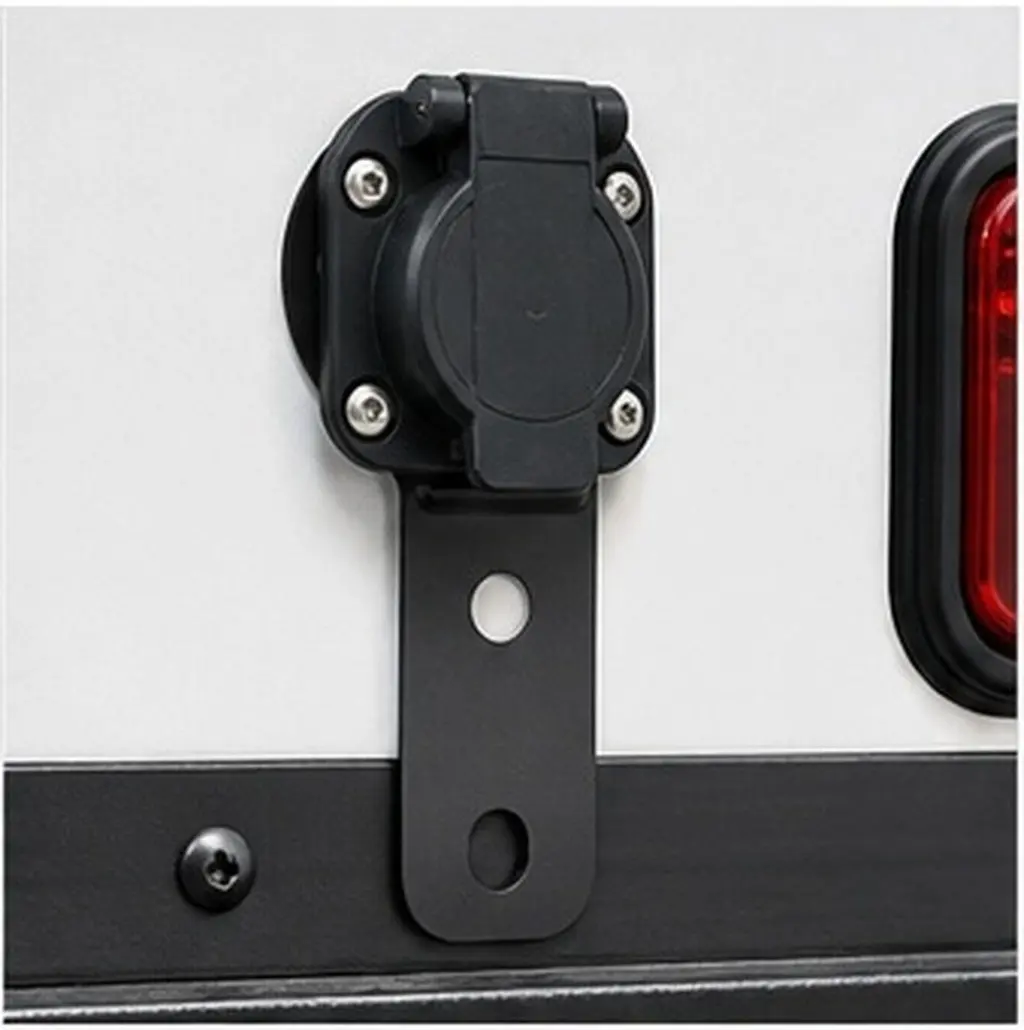 Stable Heavy Duty Iron Trailer Socket Mount Bracket for Rv Automotive Wiring Harness Connector Support Tow Vehicle Rear Bracket