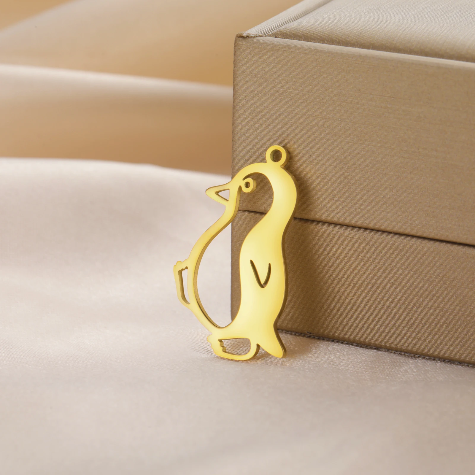 Teamer Cute Happy Animal Bear Dolphin Penguin Charms for Jewelry Making Necklace DIY Stainless Steel Lovely Pendant Wholesale