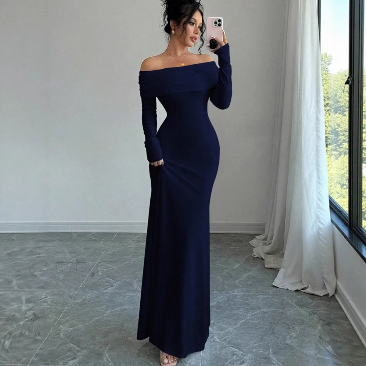Women's Elegant Pleated Off Shoulder Long Sleeve Solid Color Fitted Long Wedding Guest Dress for Summer Wedding Party 2026
