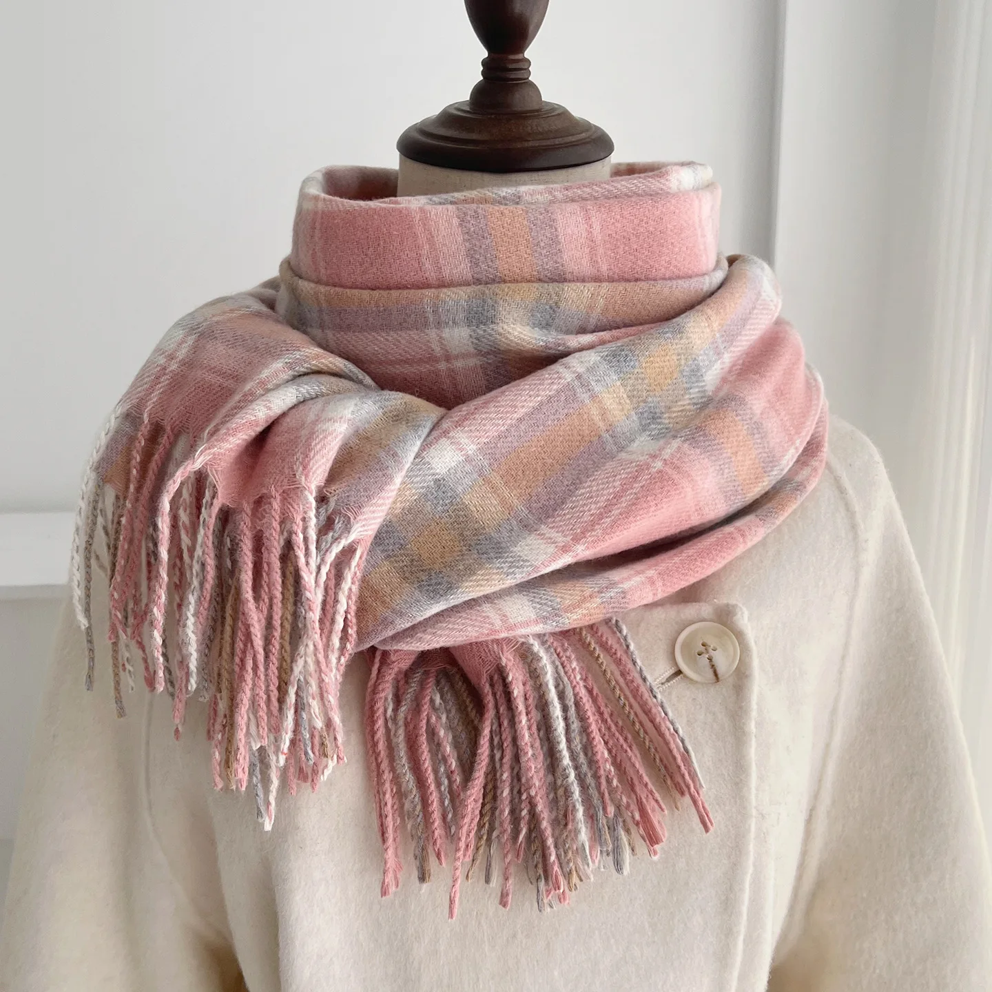 Women Soft Acrylic Plaid Scarf Long Tassel Checkered Wrap Scarf Warm Lightweight Neck Scarf Minimalist Fashion Accessory