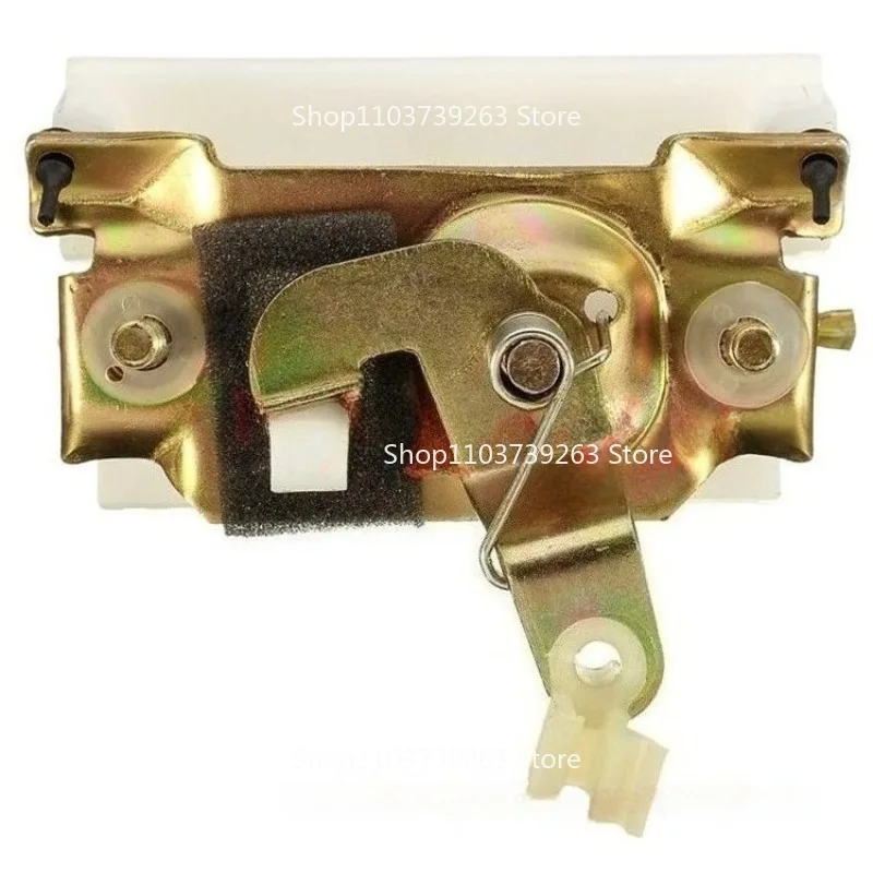 

Suitable for Pajero Cheetah V31/v73 Tailgate Handle MB669338 MR230032