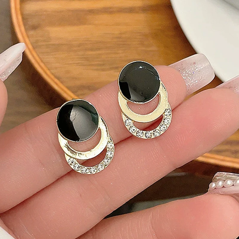New Fashion Crystal Black Acrylic Star Heart Round Circle Square Triangle Bow Earrings for Women Party Geometry Trendy Jewelry