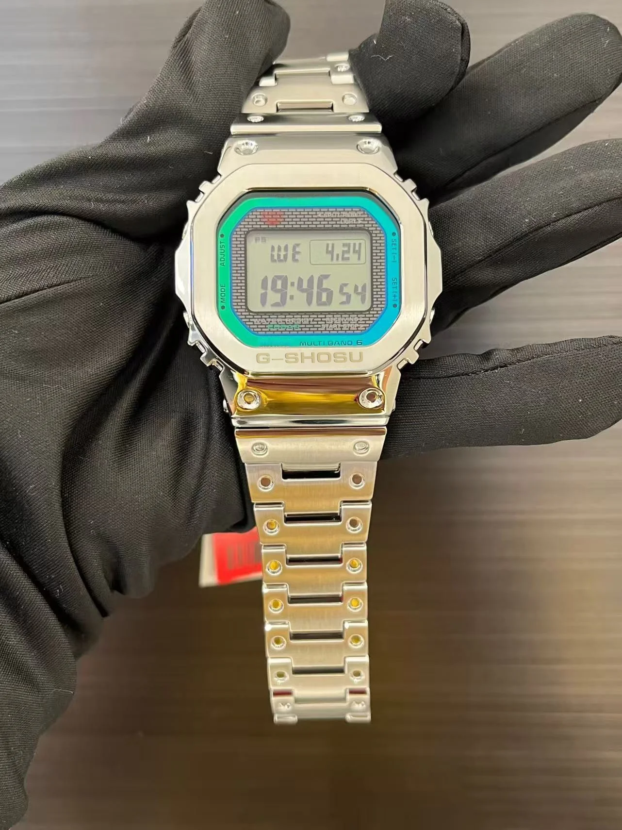 

Универсальные спортивные цифровые часы с квадратным циферблатом из сплава, автоматической подсветкой при движении руки и полнофункциональным LED-дисплеем