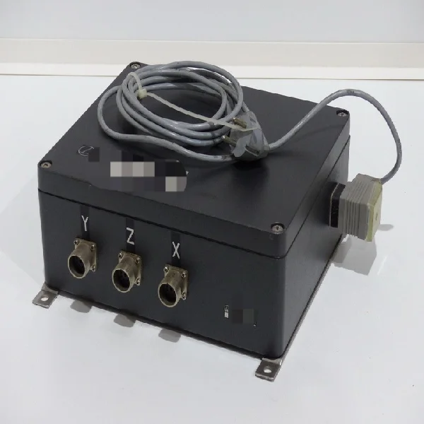 

EXE 813 Evaluation Device ID No. 207 264 07 SN:1121059A Programming Controller Industrial Automation
