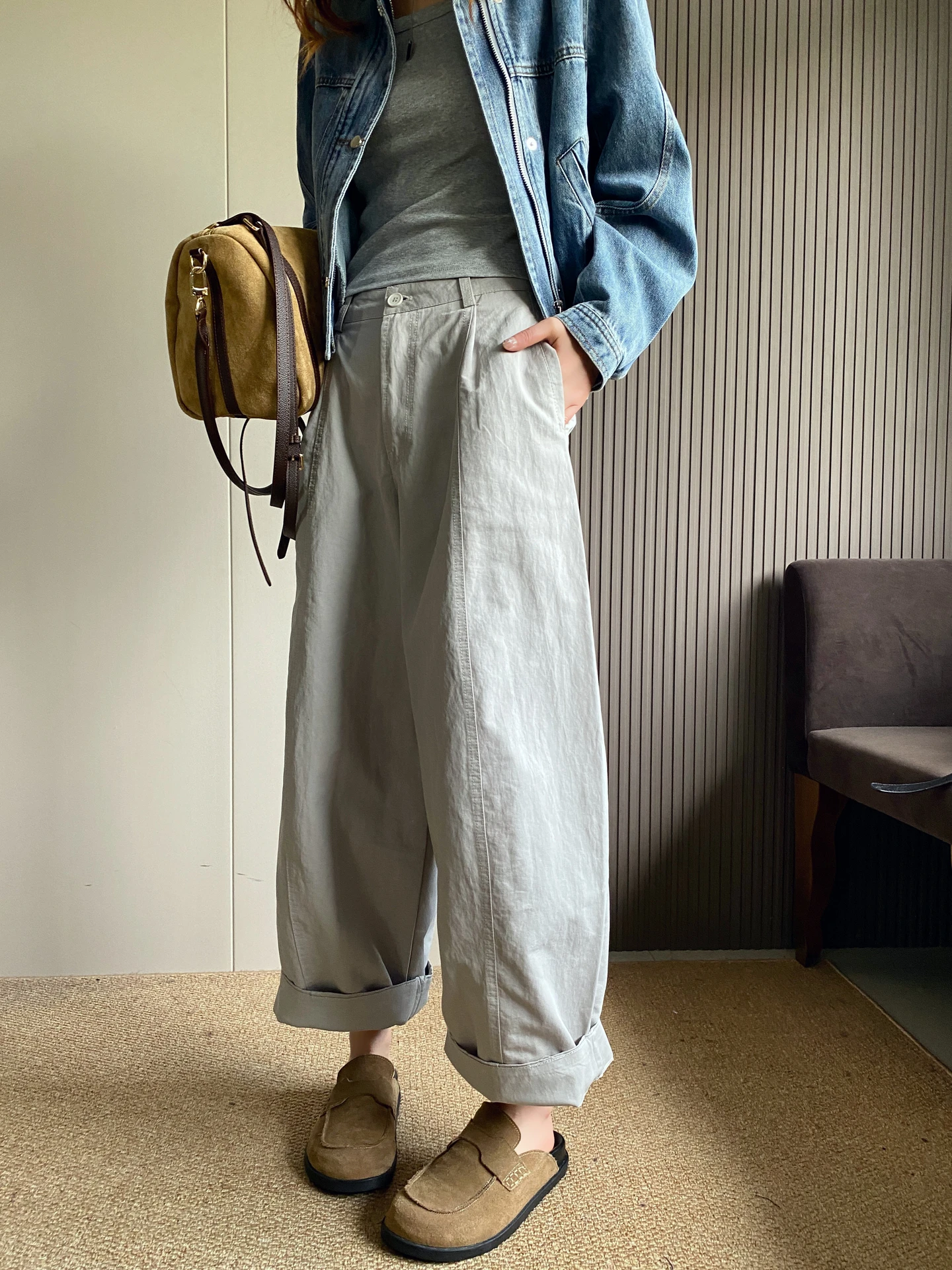

High Waist Grey Wide Leg Pants Women's Casual Straight Cut Loose Slimming Spring New Style White Balloon Pants Korean Style