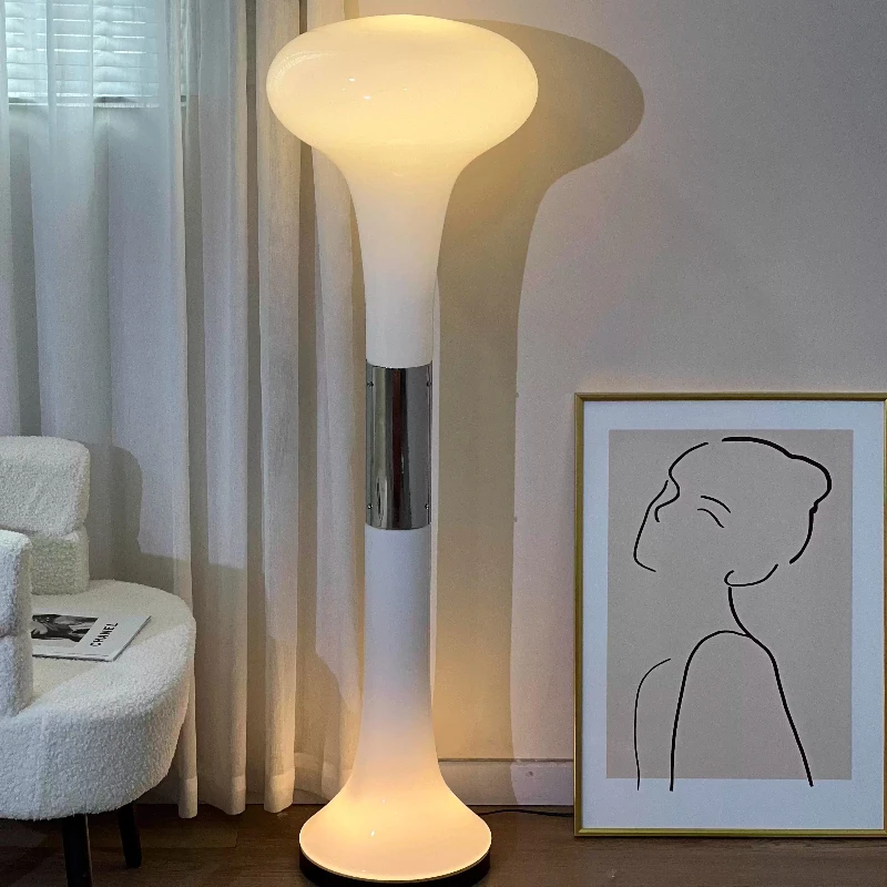 

70S vintage vintage living room sofa floor lamp bedroom glass decoration model room hotel lobby