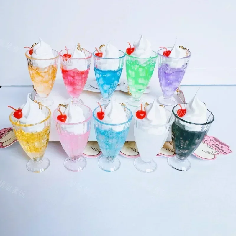 ي. دريم غاشابون كبسولة لعب ، شوا خمر ، الآيس كريم الاصطناعي كأس الصودا قلادة ، كيسي المياه المفاتيح ، هدية بي دي إم