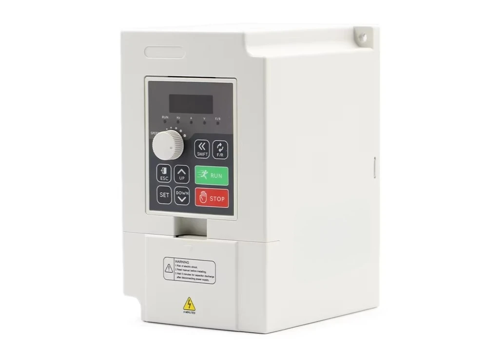 Variable Frequency Drive 2.2kw Inverter Motor Speed Control 0-1000Hz  Frequency G-Penny Machine110v / 220v 1.5kw VFD