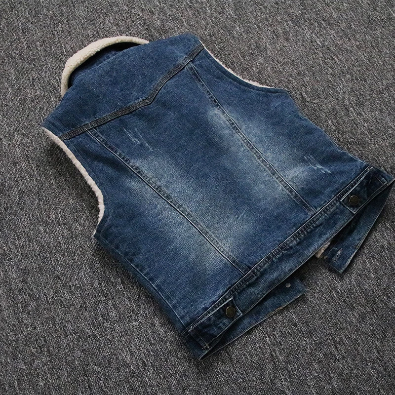 Giacca in denim retrò in pile di agnello caldo e in pile da donna versatile per l'autunno e l'inverno, comoda per i pendolari quotidiani