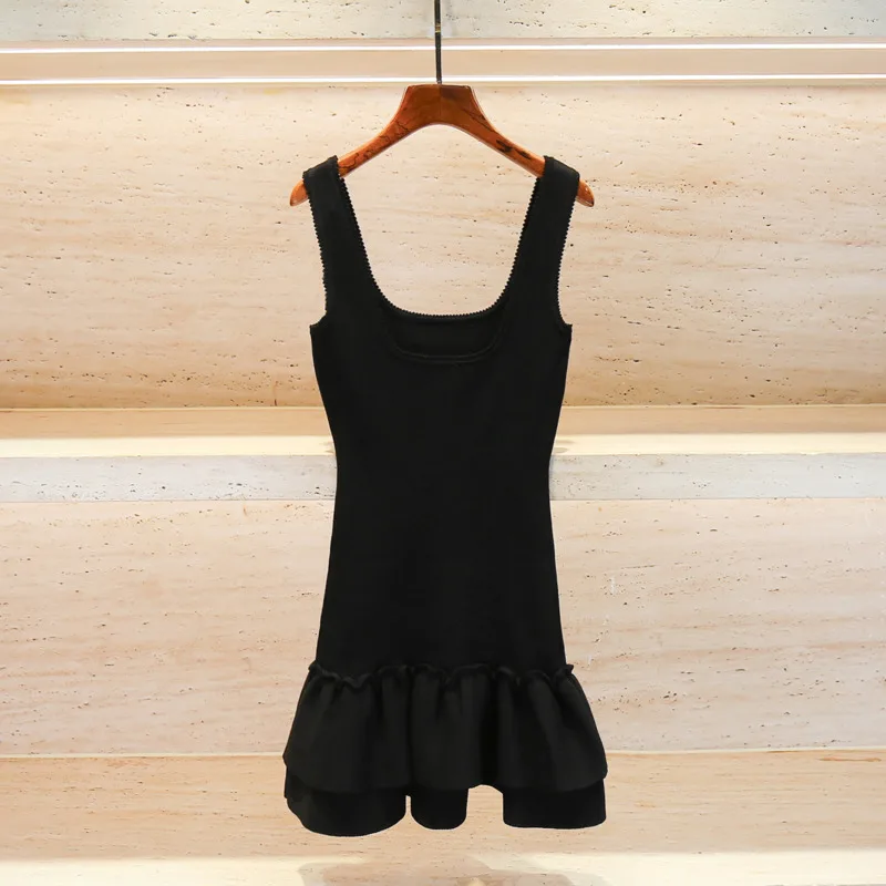 فستان CHUJIE Early Fall 2025 على الطراز الفرنسي، فستان ضيق بدون أكمام بحاشية مكشكشة، فستان أنيق بقصة ضيقة