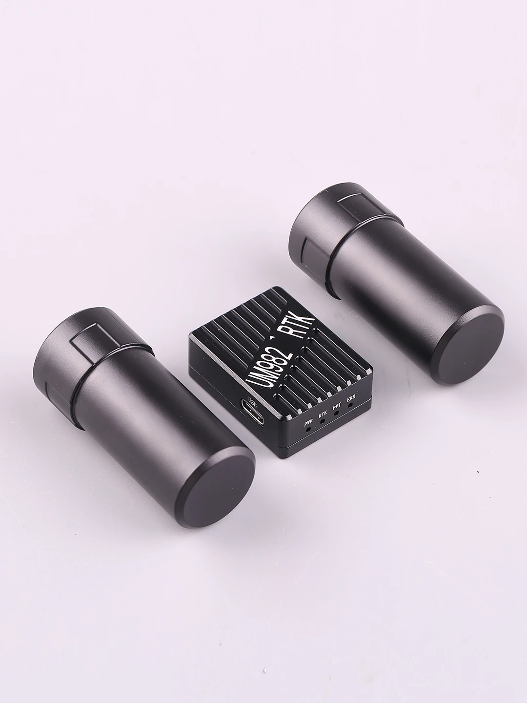 SIYI RTK Positioning and Orientation Module with RM3100 Industrial Magnetic Compass Single-Module Dual-Antenna Orientation