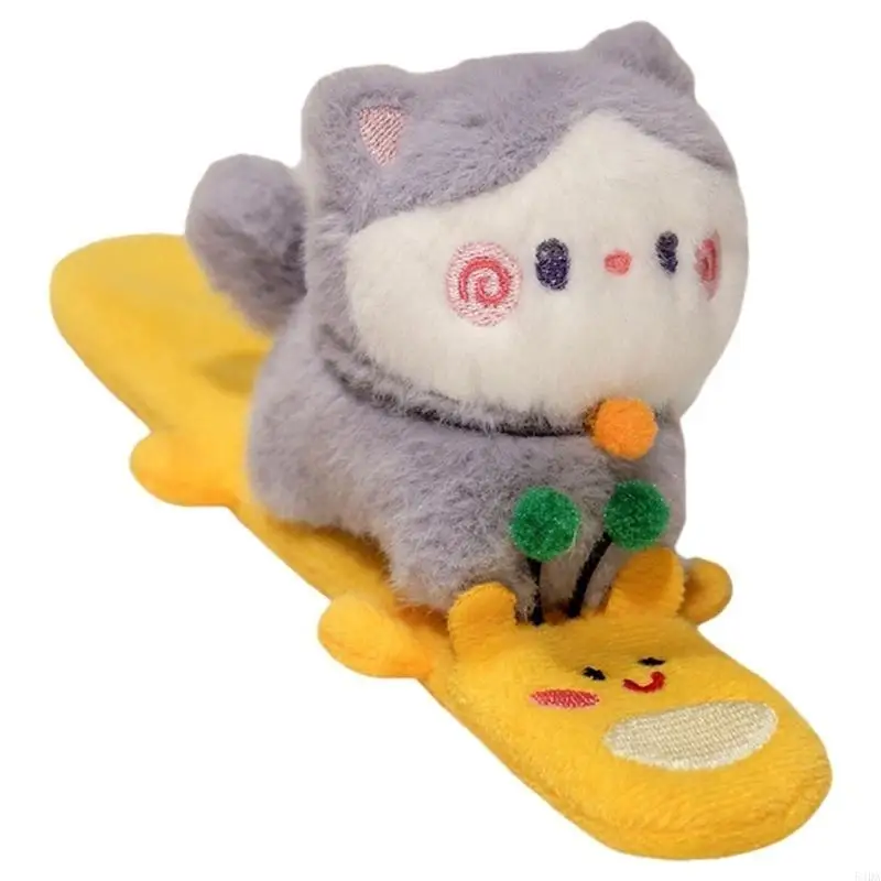 54DA para niños Capybara Slap Pulsera Mini Mandarina Felpa Cómodo Usar Regalo del día del niño Accesorios para Fotos