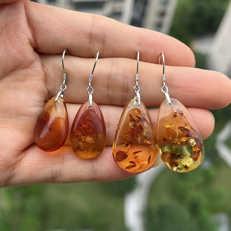 Yoowei New Natural Amber Earrings for Gift Baltic Genuine Irregular Beads diy Designer Amber Jewelry Dangling Earrings Wholesale