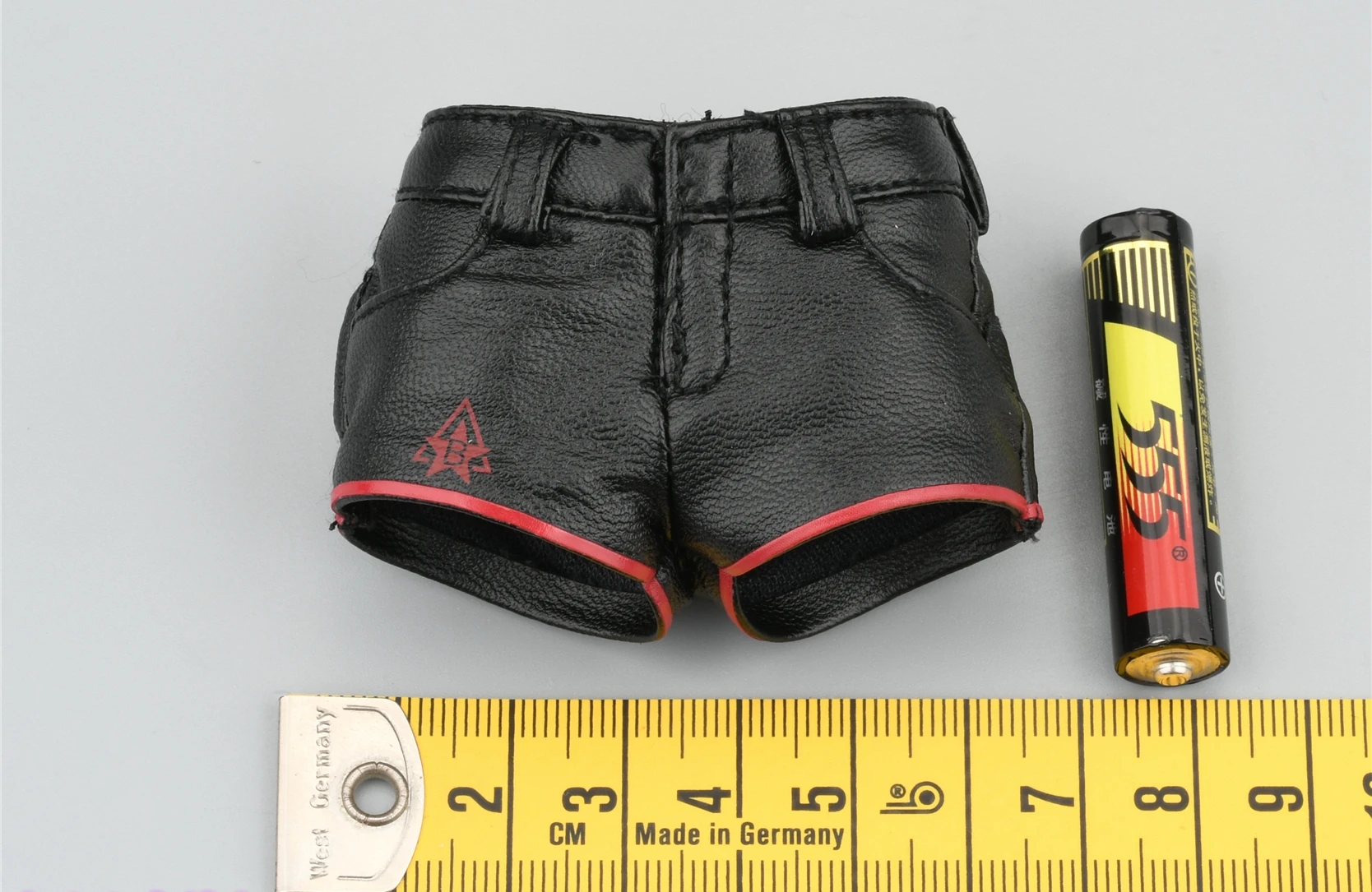 FS 73048B 1/6 Scale Female Soldier Shorts Model for 12 '' Flagset Red Sniper