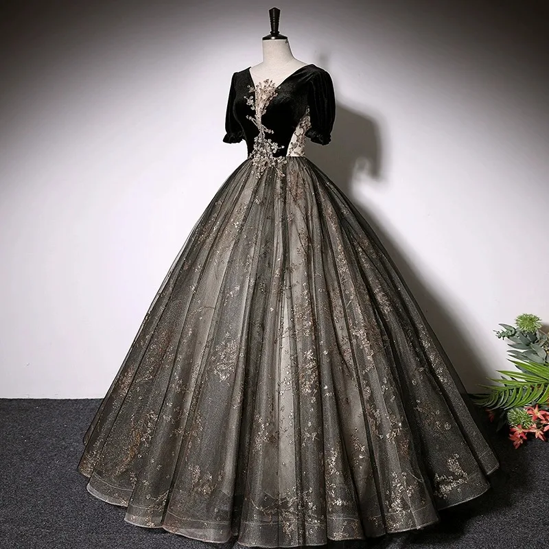 Abendkleid weibliches Bankett schwarze Prinzessin Pommel Rock Kunsttest Gesangskunst Testkleid kann normalerweise getragen werden