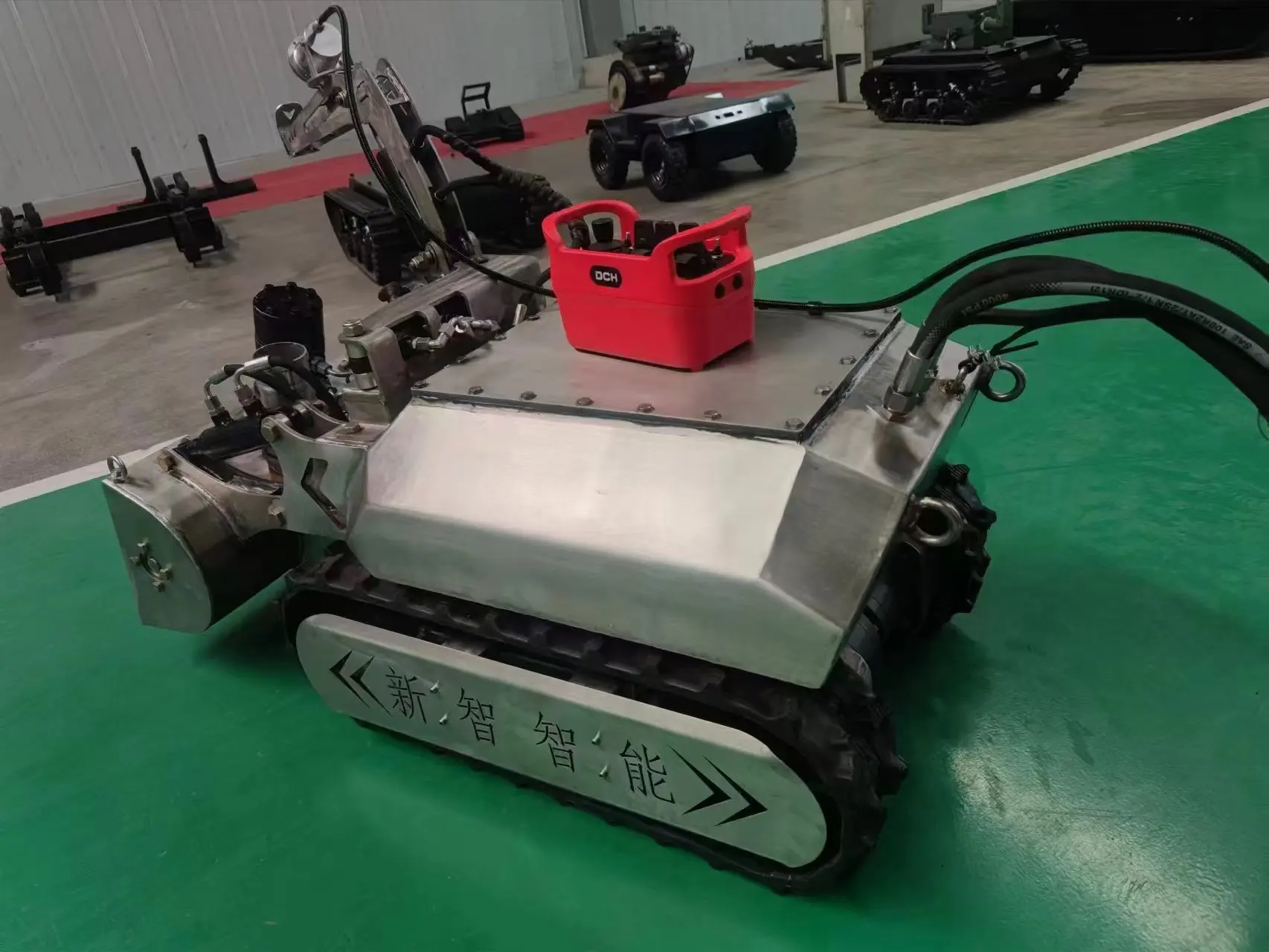 Commercial New Sewage Treatment Easy To Operate Pipeline Sludge Cleaning Dredging Robot