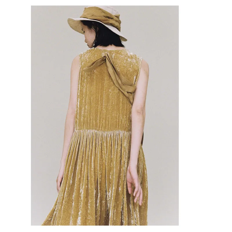 Fengbaoyu-Silkworm Velvet Dress for Women, Pleated Khaki Dress, Ribbon Vest, Long Skirt, Light, Luxury, High-end,  Spring