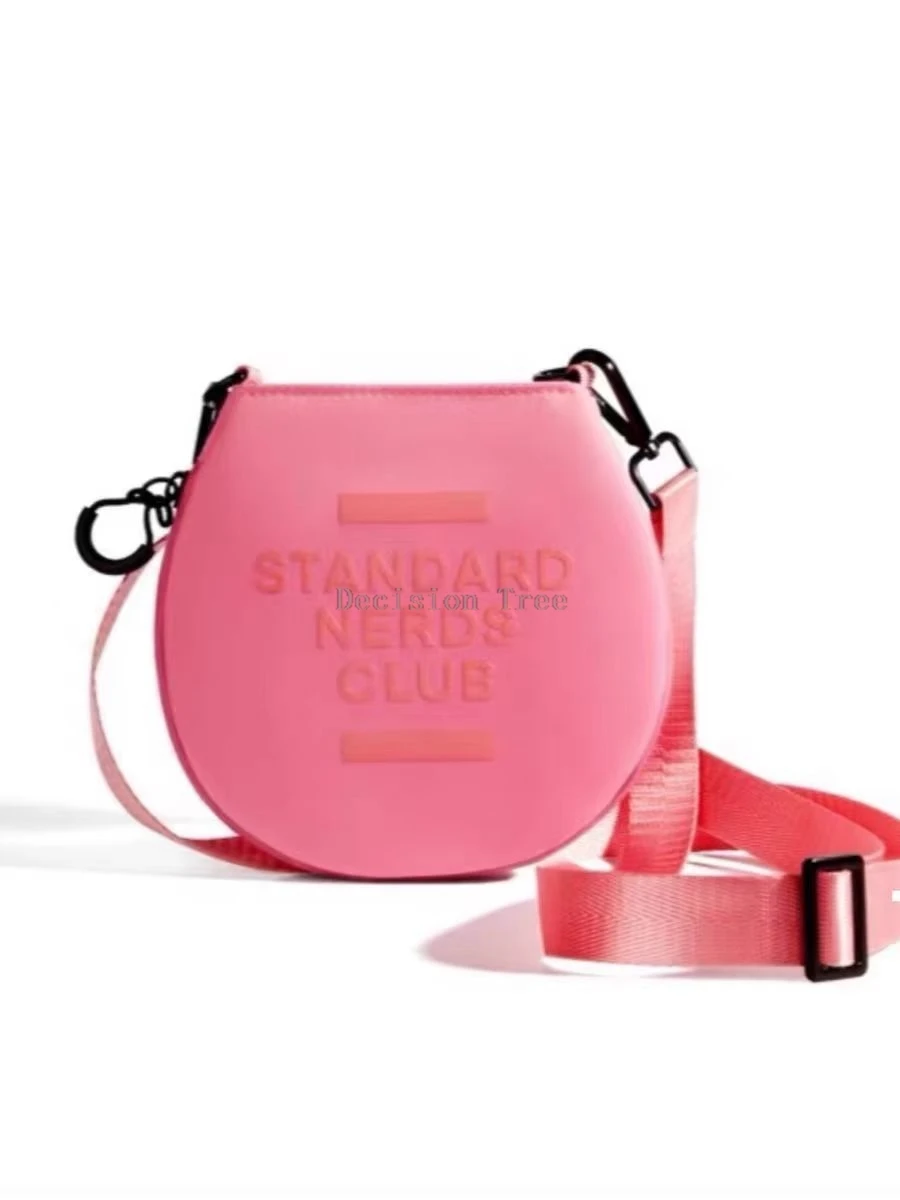 2026 new retro fashion style table tennis racket case bag men women sports crossbody bag storage bag with ball bag handbag view 4