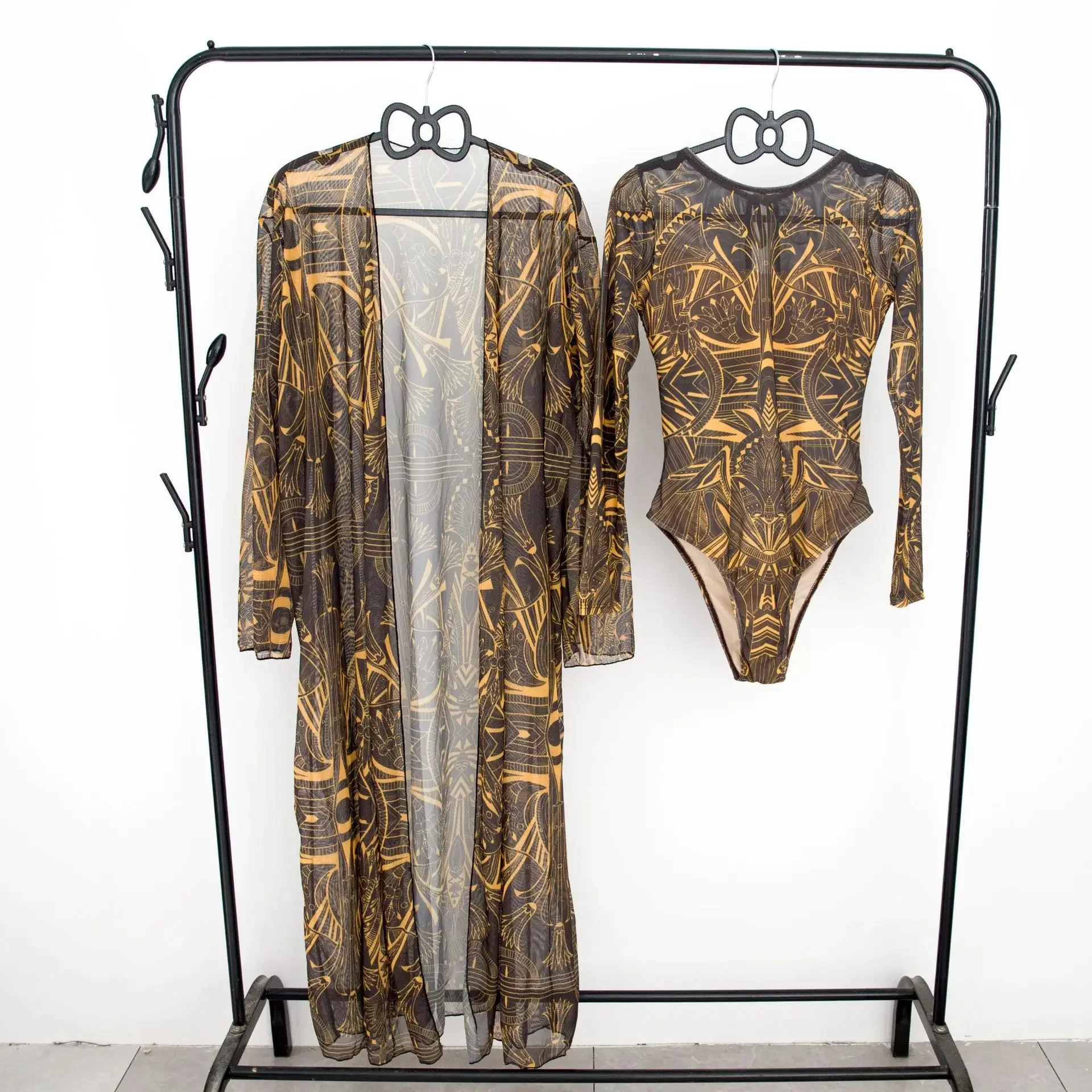 2-teiliges Set, Kimono und Badebekleidung, sexy Badeanzug für Damen, Sommer-Badeanzug, Bikini-Set, Strand-Vertuschung, Badeanzug, Куinete