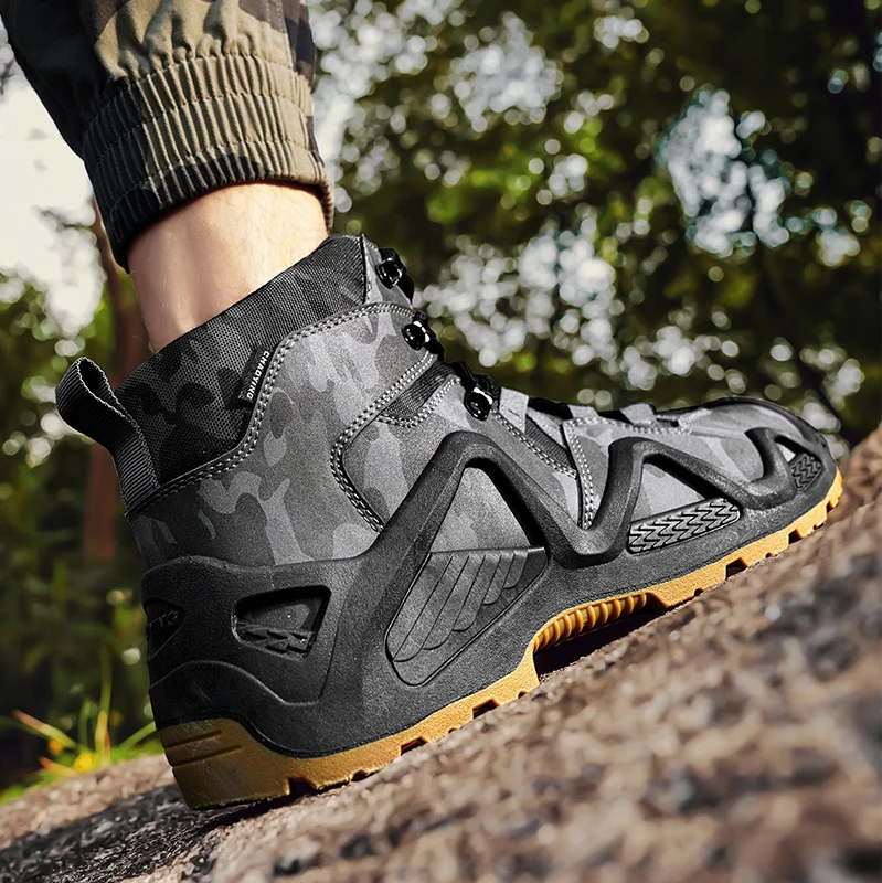 Outdoor Mens Walkin… - image