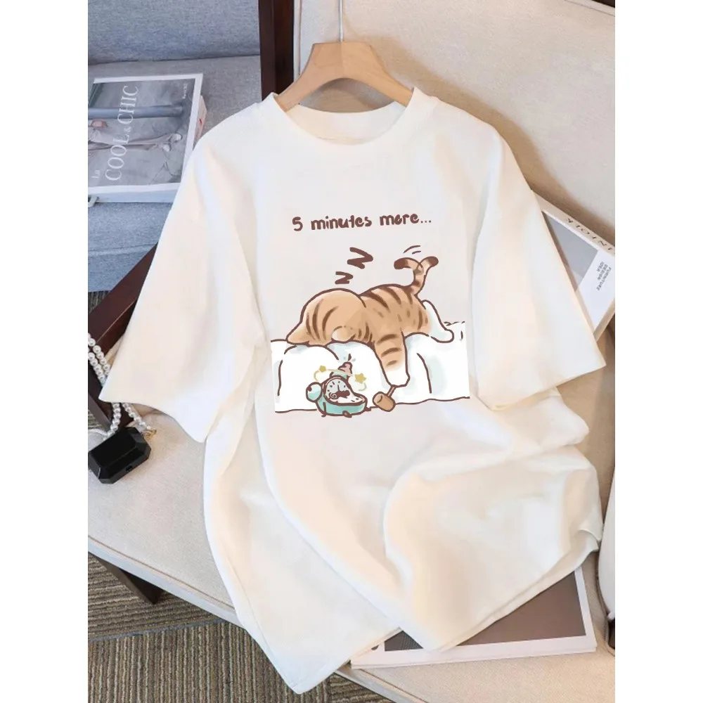 Women Fashion T-Shirt The Cat That Always Wants To Sleep Pattern Print Round Neck Short Sleeve Loose Top Classic Playful Design