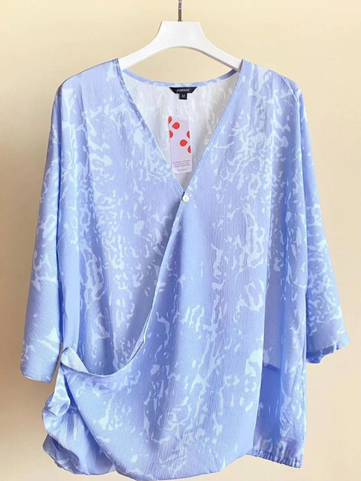 เสื้อผู้หญิงแฟชั่น แขนยาว ทรงเข้ารูป พิมพ์ลายดอกไม้ สไตล์ลำลอง เหมาะสำหรับใส่ไปทำงาน