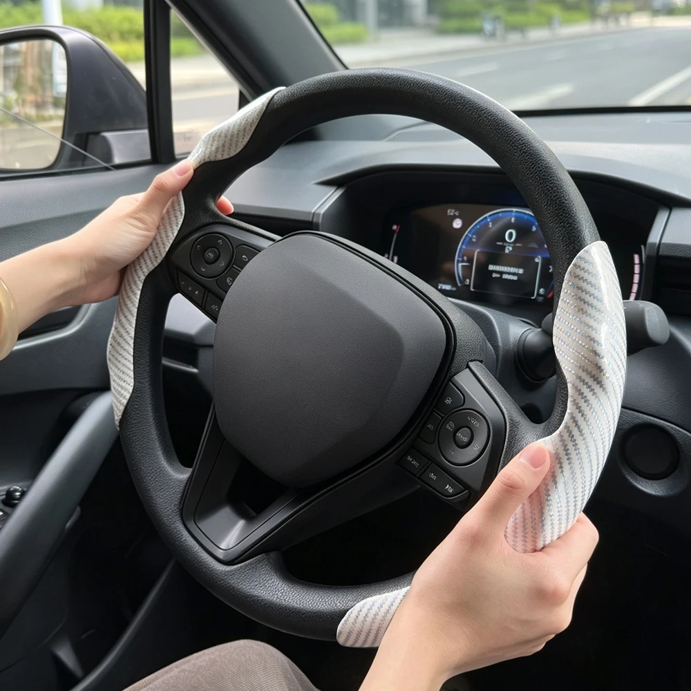 Universal Car Steering Wheel Cover Anti-slip Bright Gloss Carbon Fiber Texture Steering Wheel Decoration Accessories 14.5-15inch