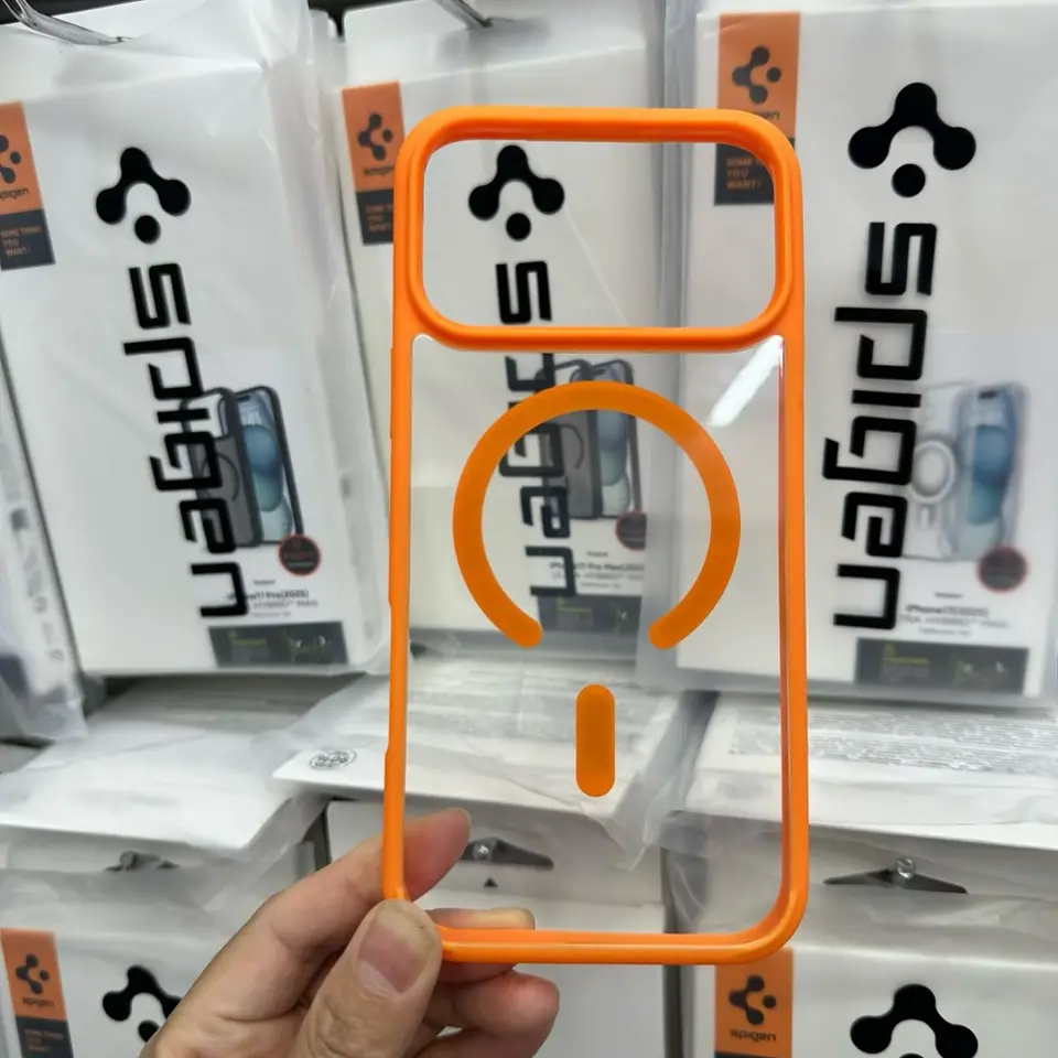 غطاء مغناطيسي شفاف Spigen لماجسيف ألترا هايبرد أكريليك لآيفون 18 16 15 14 13 12 17 برو ماكس 18Pro - 3