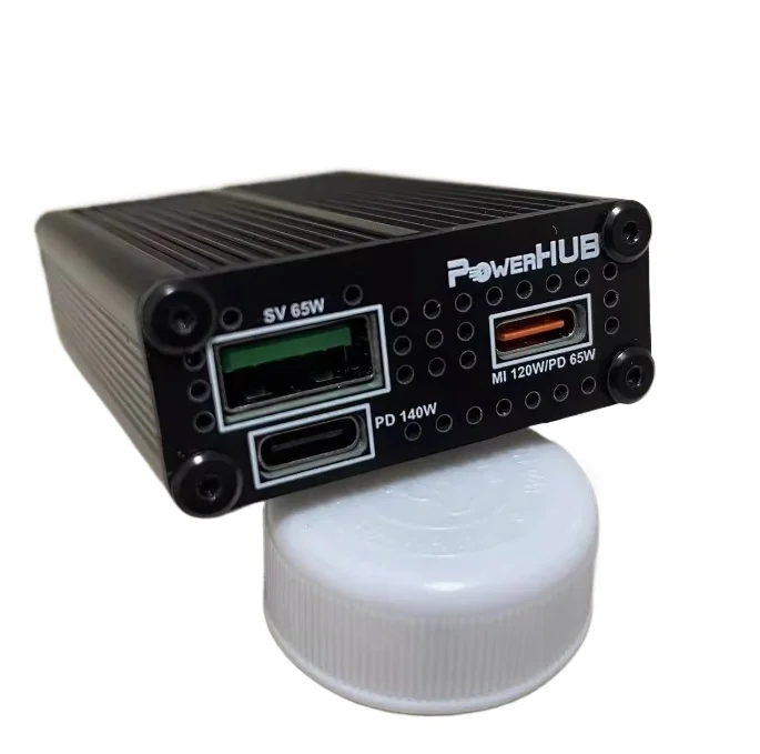 

Портативная зарядная станция PB 2C1A-XM