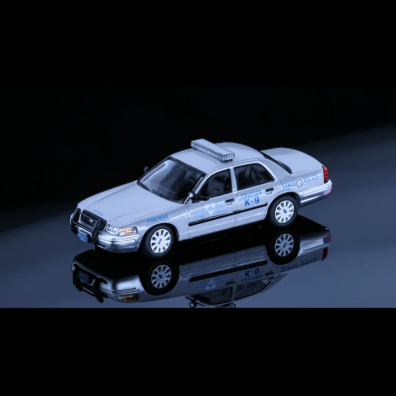 

Rollin 1/64 CV RISP Rhode Island State Police K-9 Patrol Vehicle Alloy Model
