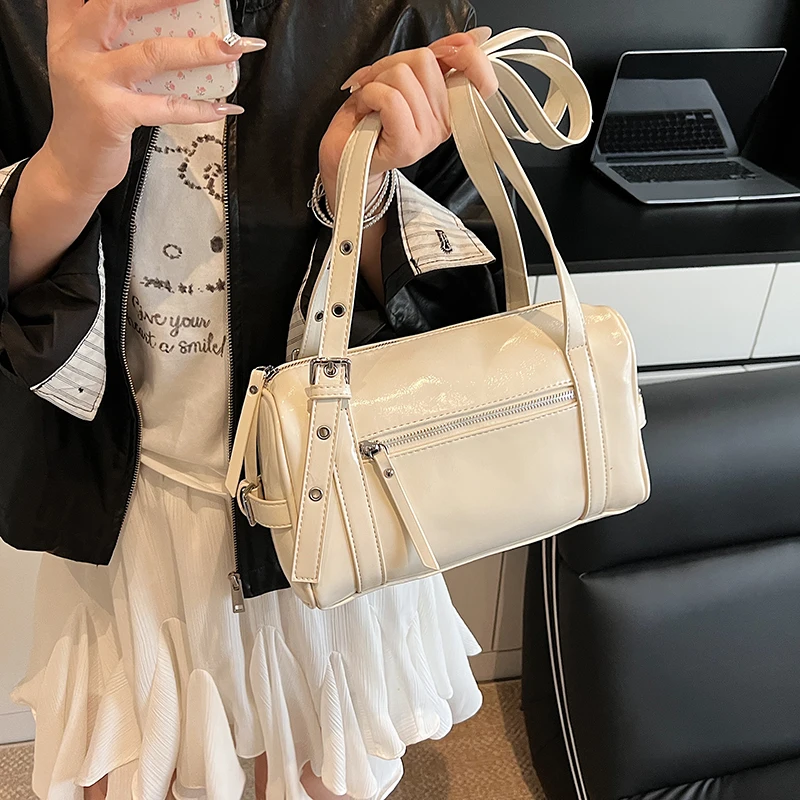 

Women Luxury Fashion Classic Leather Designer Crossbody Shoulder Tote Bag Elegant Handbag For Daily Chic Styling