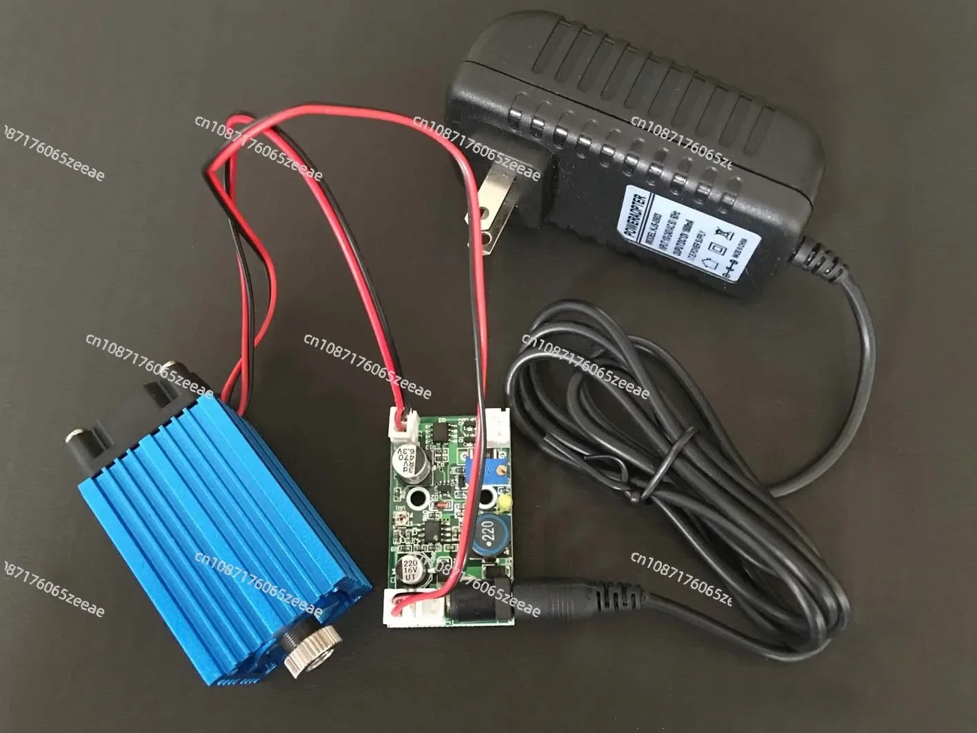 

12V 465nm2.9W light spot size adjustable pure blue high power laser module, partial sky blue laser