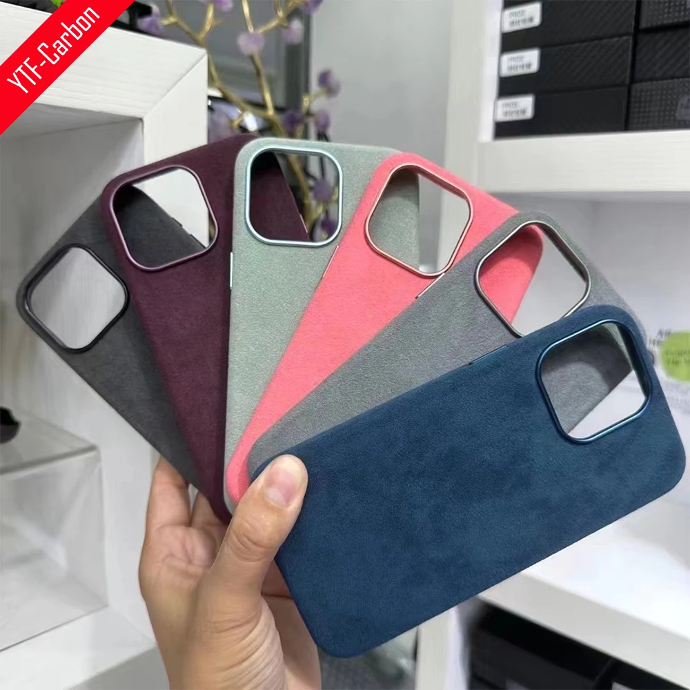 

Suede YTF-carbon ltalian Case for iphone 15promax MagSafe magnetic phone 15 15plus 15pro case.