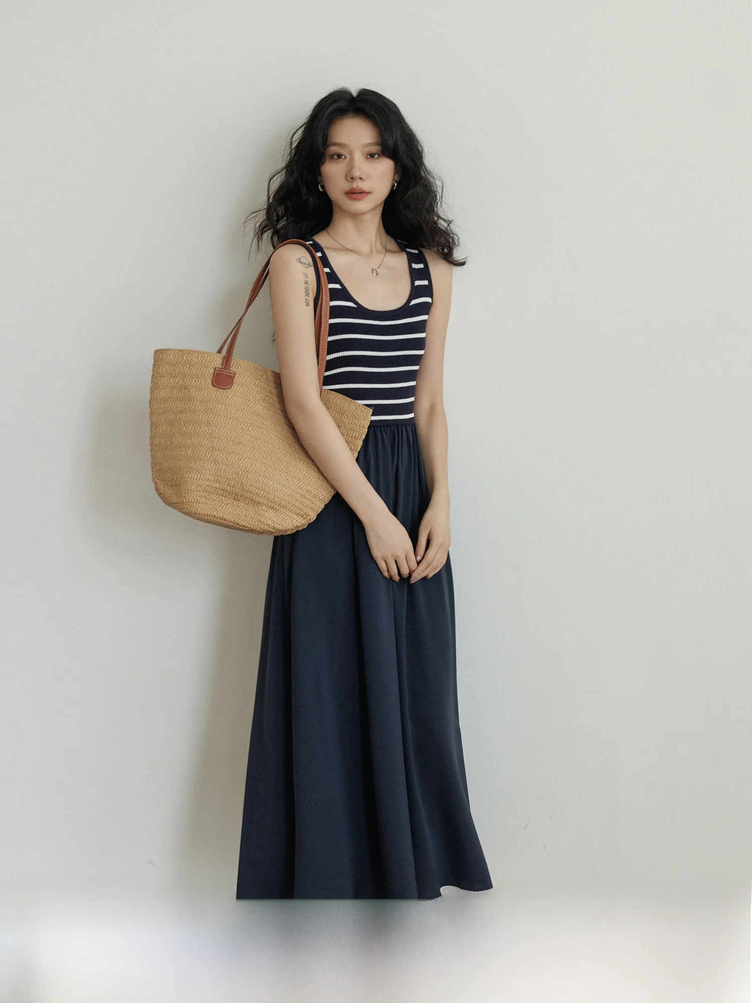 

Летнее женское платье с круглым вырезом без рукавов, вязаное, в стиле пэчворк, с полосатым дизайном, праздничное, длинное, повседневное, А-силуэт