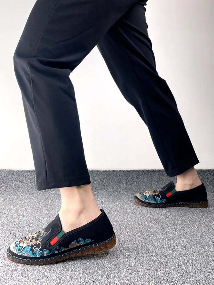 

Новый Beijing Cloth oes для мужчин, высококачественный мягкий бот, дышащий, без шнуровки, износостойкий, противоскользящий, с вышивкой коровьей сухожиль...